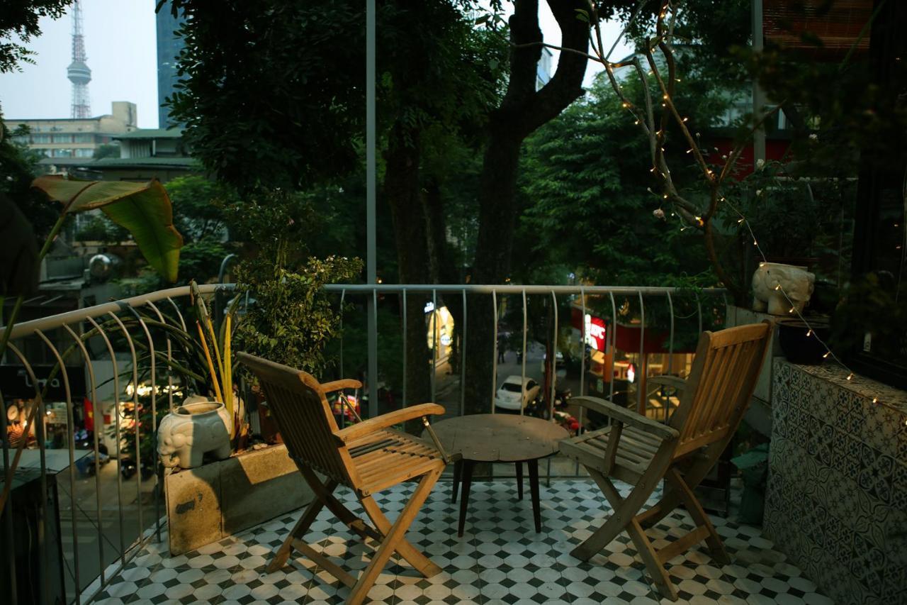 Bed and Breakfast The First Ba Trieu Ha Noi Hanoj Exteriér fotografie
